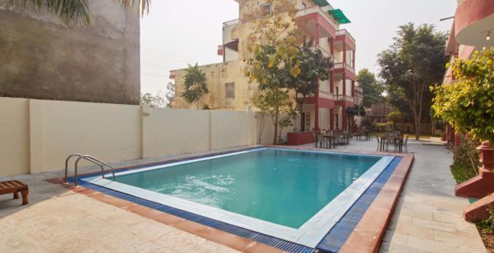 Tiger Safari Resort Sawai Madhopur Bagian luar foto